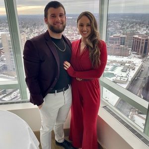 Meet your Posher, Mina